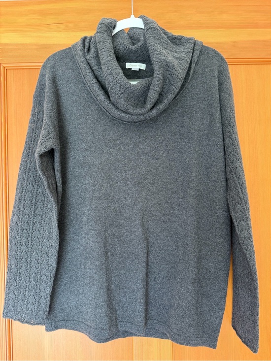 Garnet Hill Sweaters - Garnet Hill Dark Charcoal Cowl Neck Cashmere Sweater size Medium